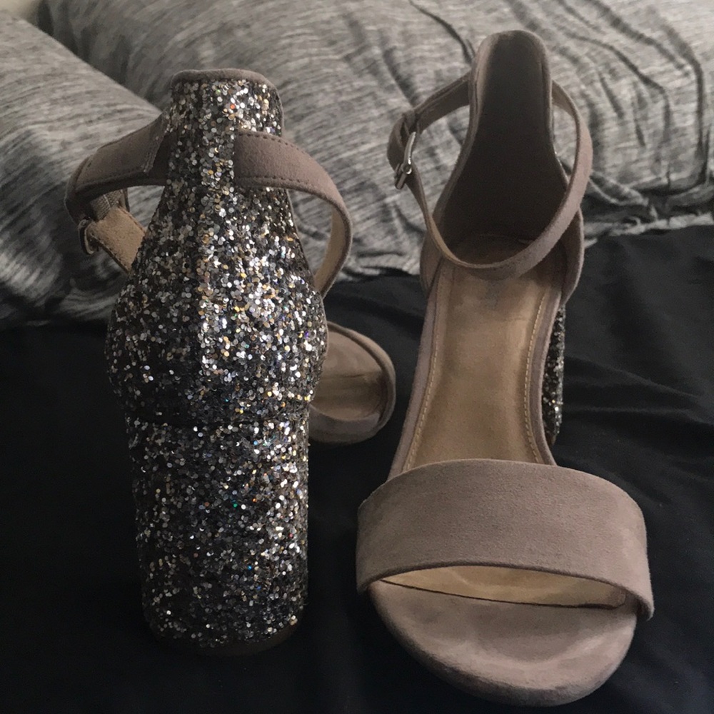 Sparkly Heels!